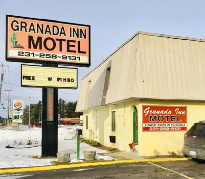 About Granada Inn Motel