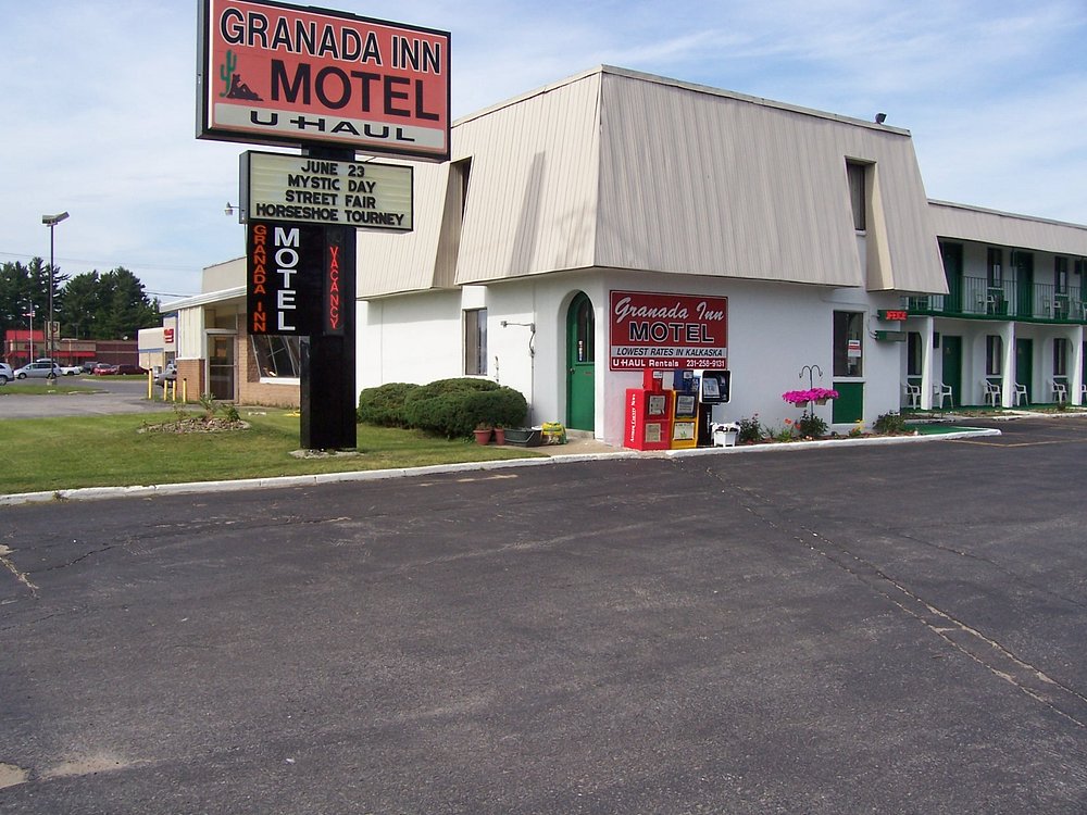 About Granada Inn Motel